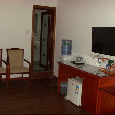 Heng Fu Lai Hotel Фошан Екстериор снимка