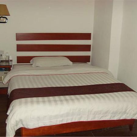Heng Fu Lai Hotel Фошан Екстериор снимка