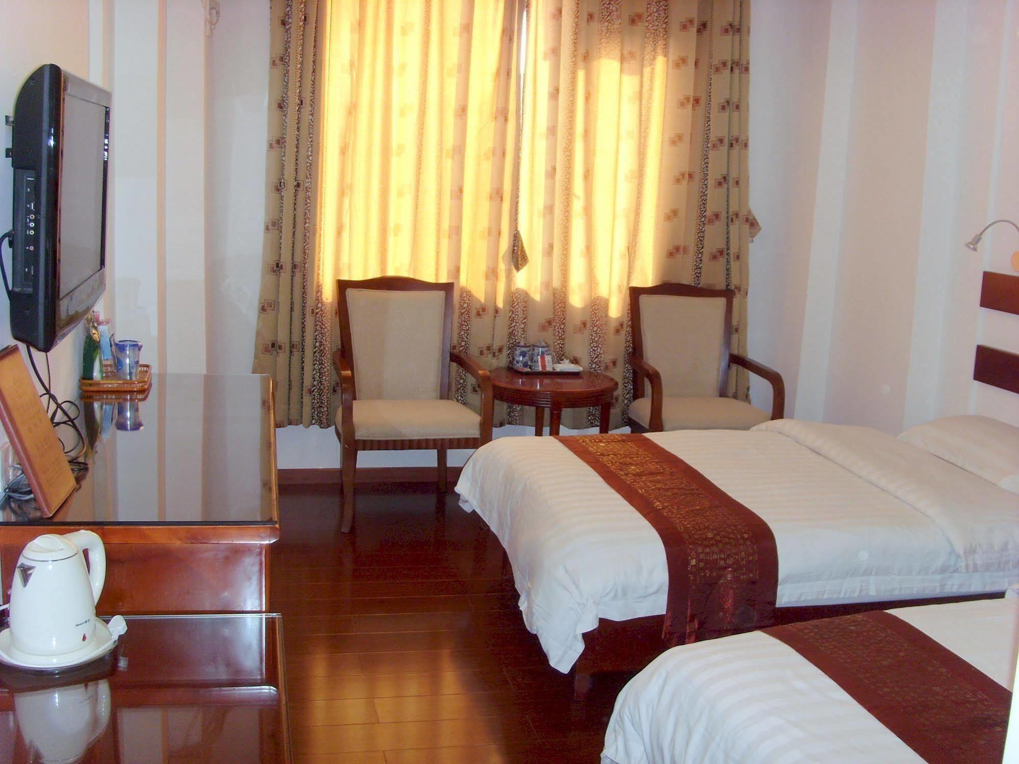 Heng Fu Lai Hotel Фошан Екстериор снимка