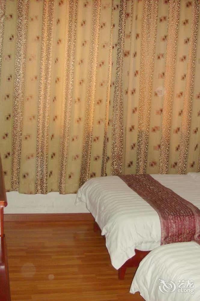 Heng Fu Lai Hotel Фошан Екстериор снимка