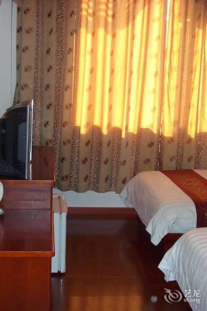 Heng Fu Lai Hotel Фошан Екстериор снимка